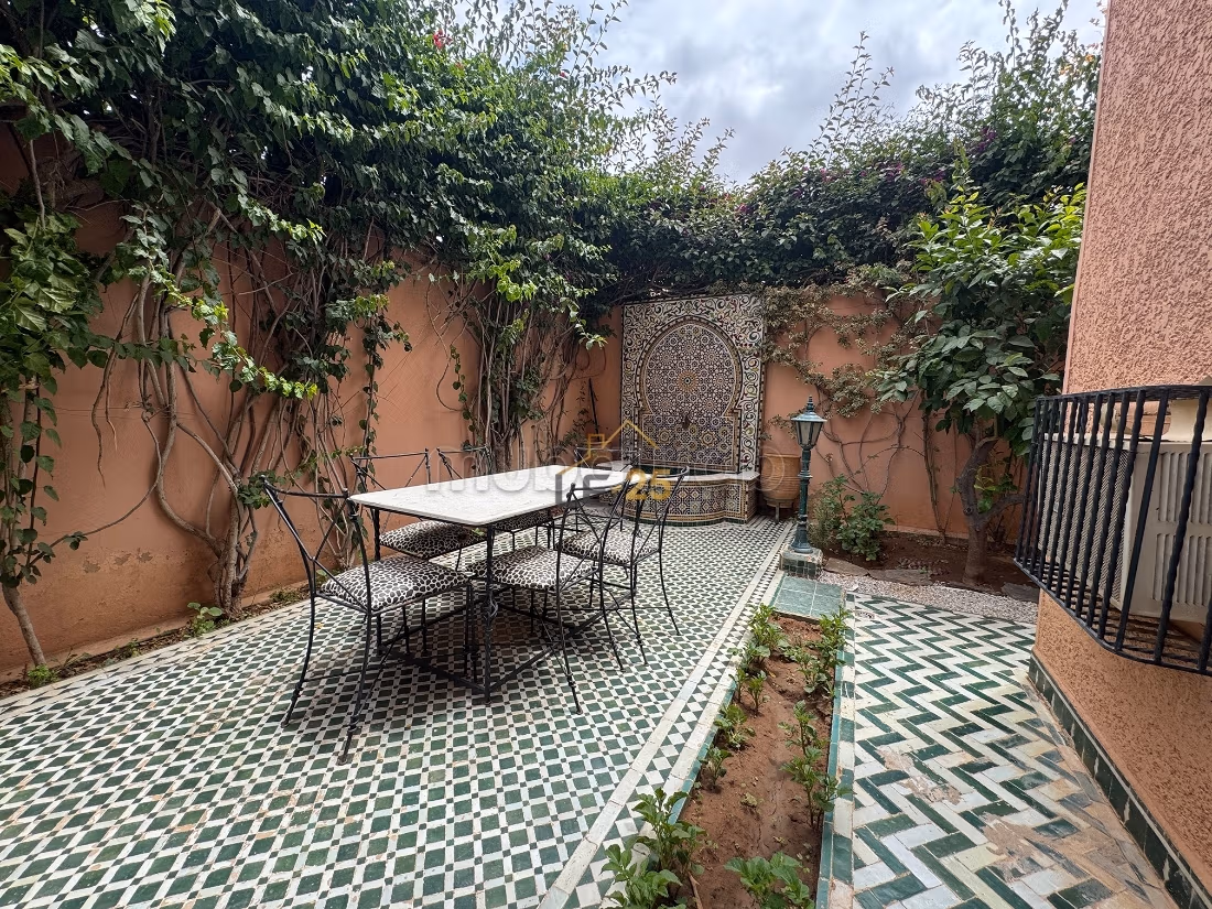 Elegante Villa Familiar En Venta En Semlalia