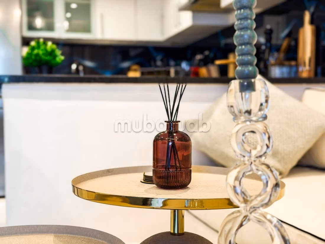 Studio di alta classe con terrazza privata