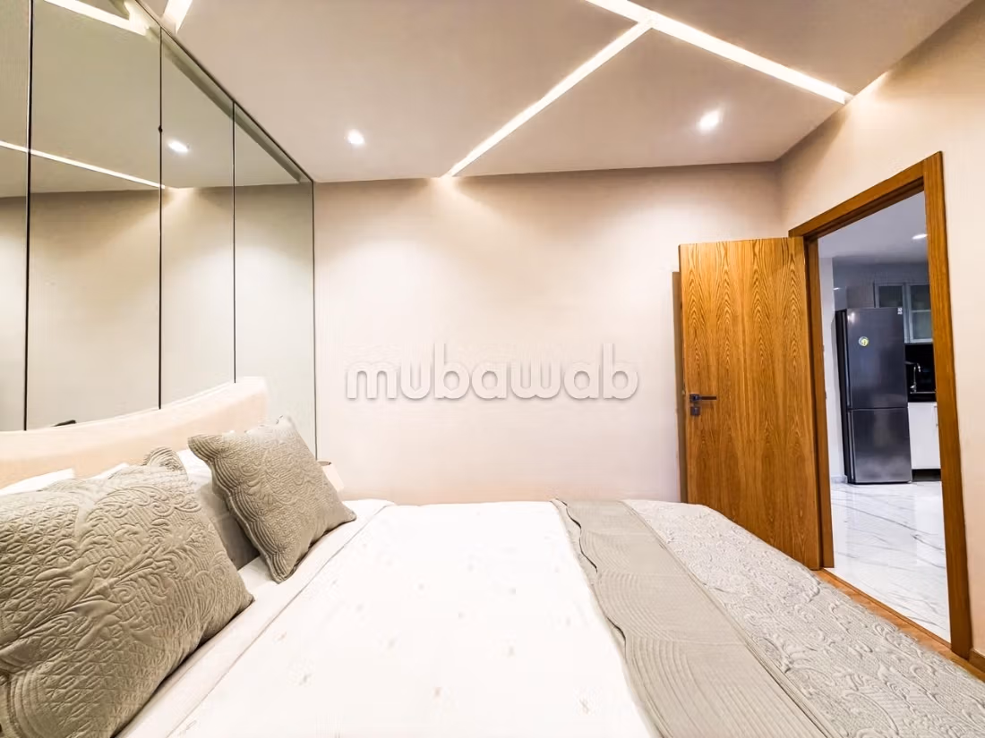 Studio di alta classe con terrazza privata