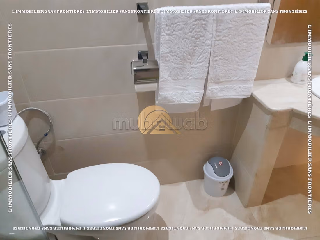 Appartement meublé 72 m² à louer à Hivernage, Marrakech — piscine collective intérieure