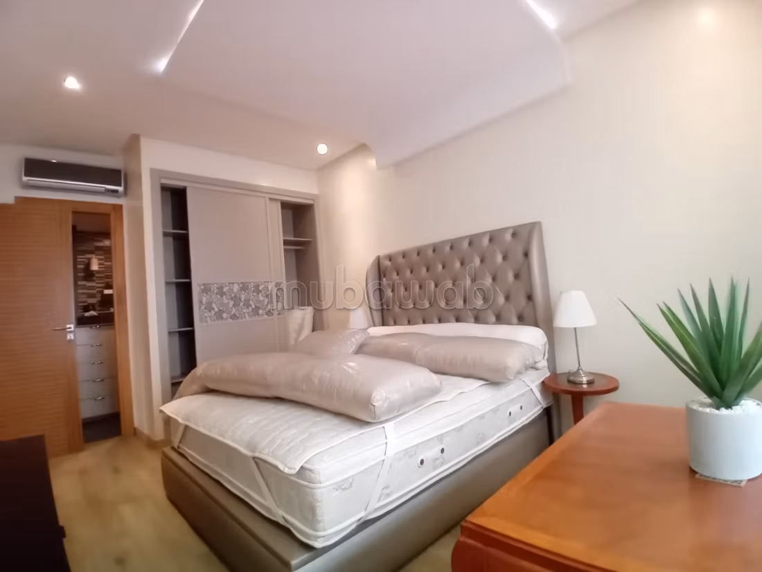 Appartement meublé à louer à Bourgogne Terrasse — 4