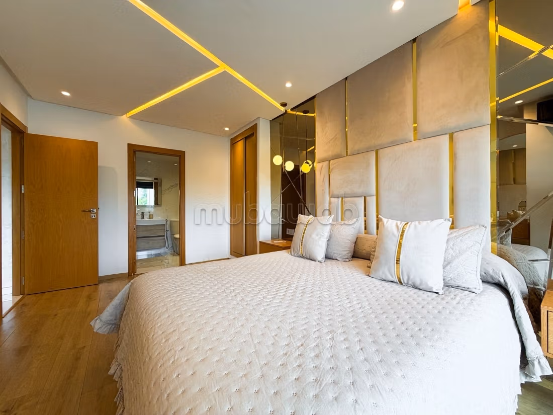 Luxury apartment with pool