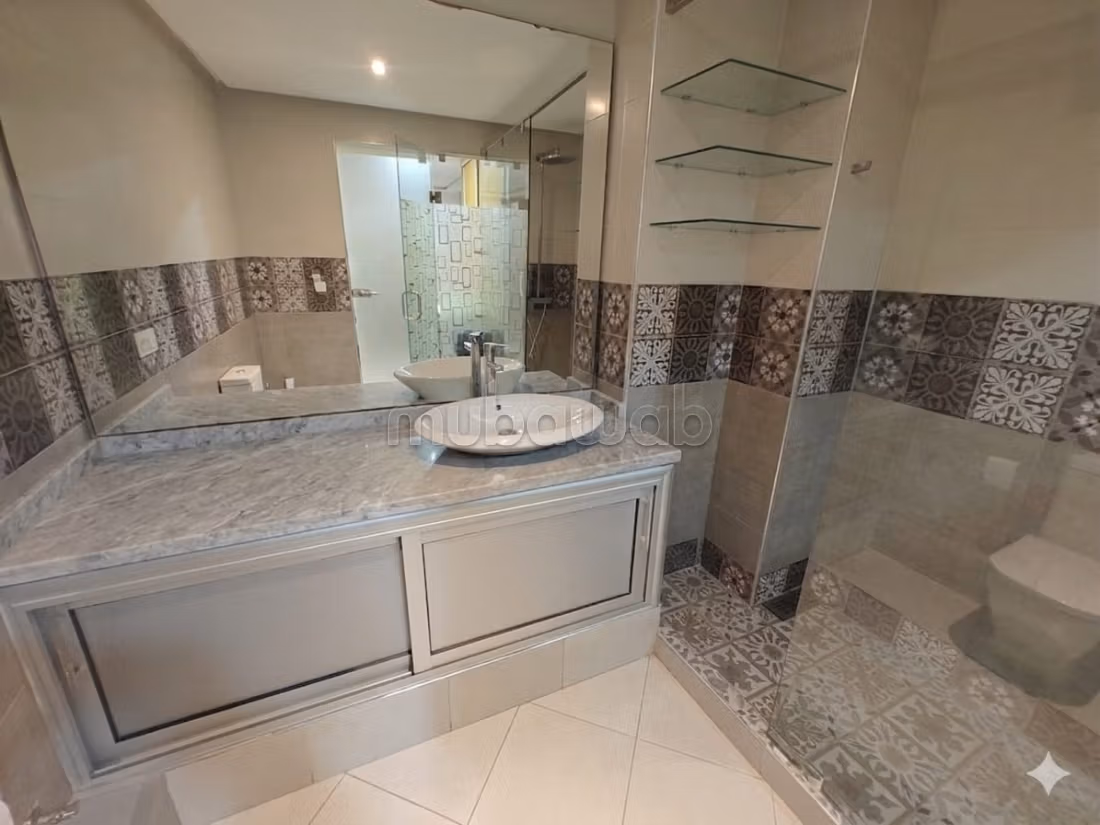 Appartement de Standing de 170 m² à Hay Hassani — 5