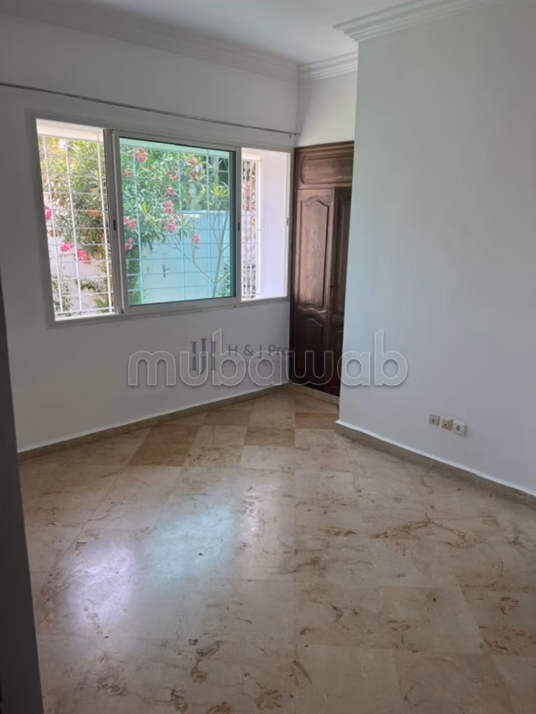 Rental Offer – Charming Villa with Pool
