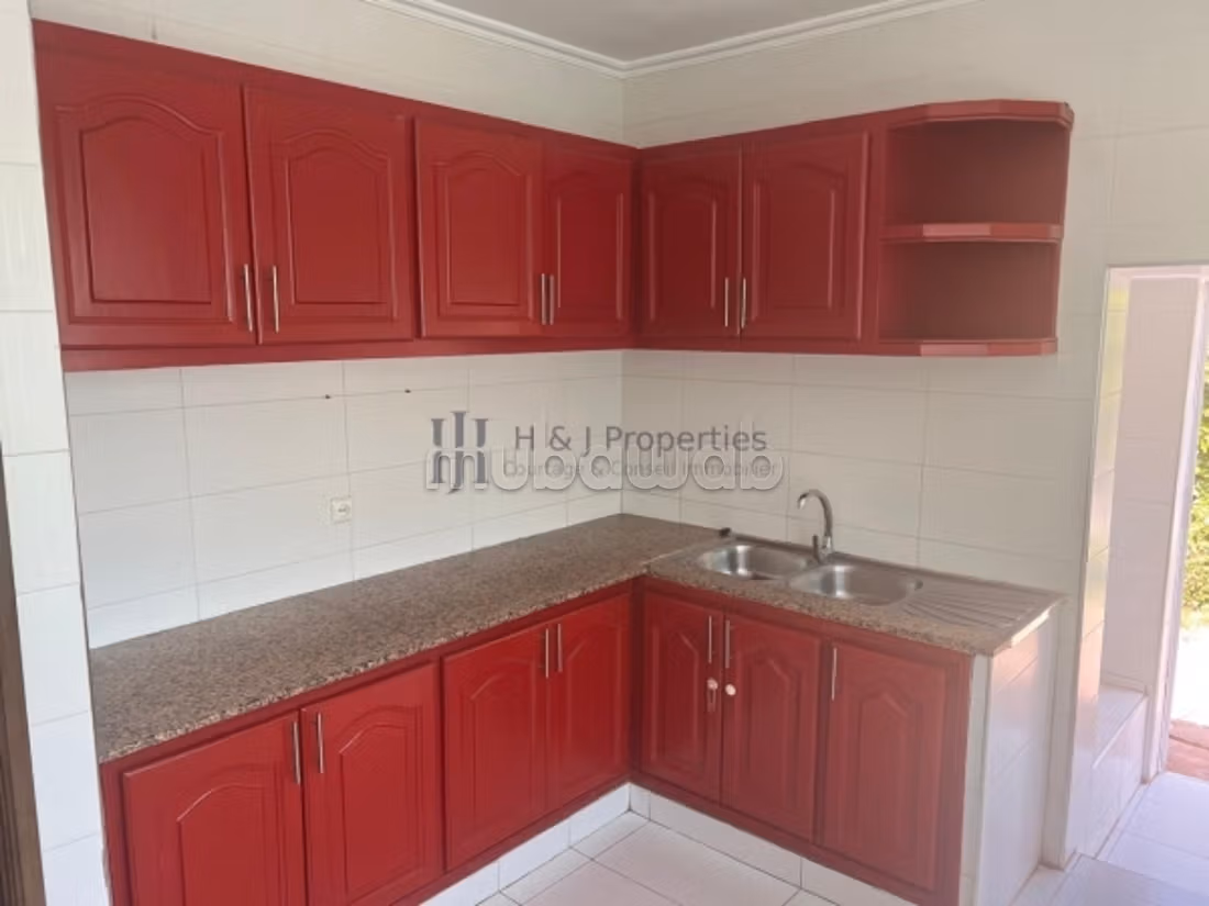 Rental Offer – Charming Villa with Pool