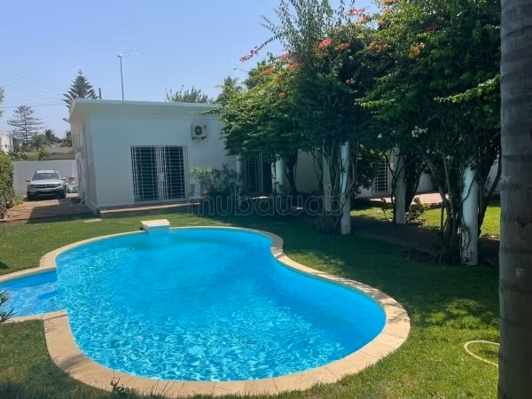 Offre la location – villa de charme avec piscine