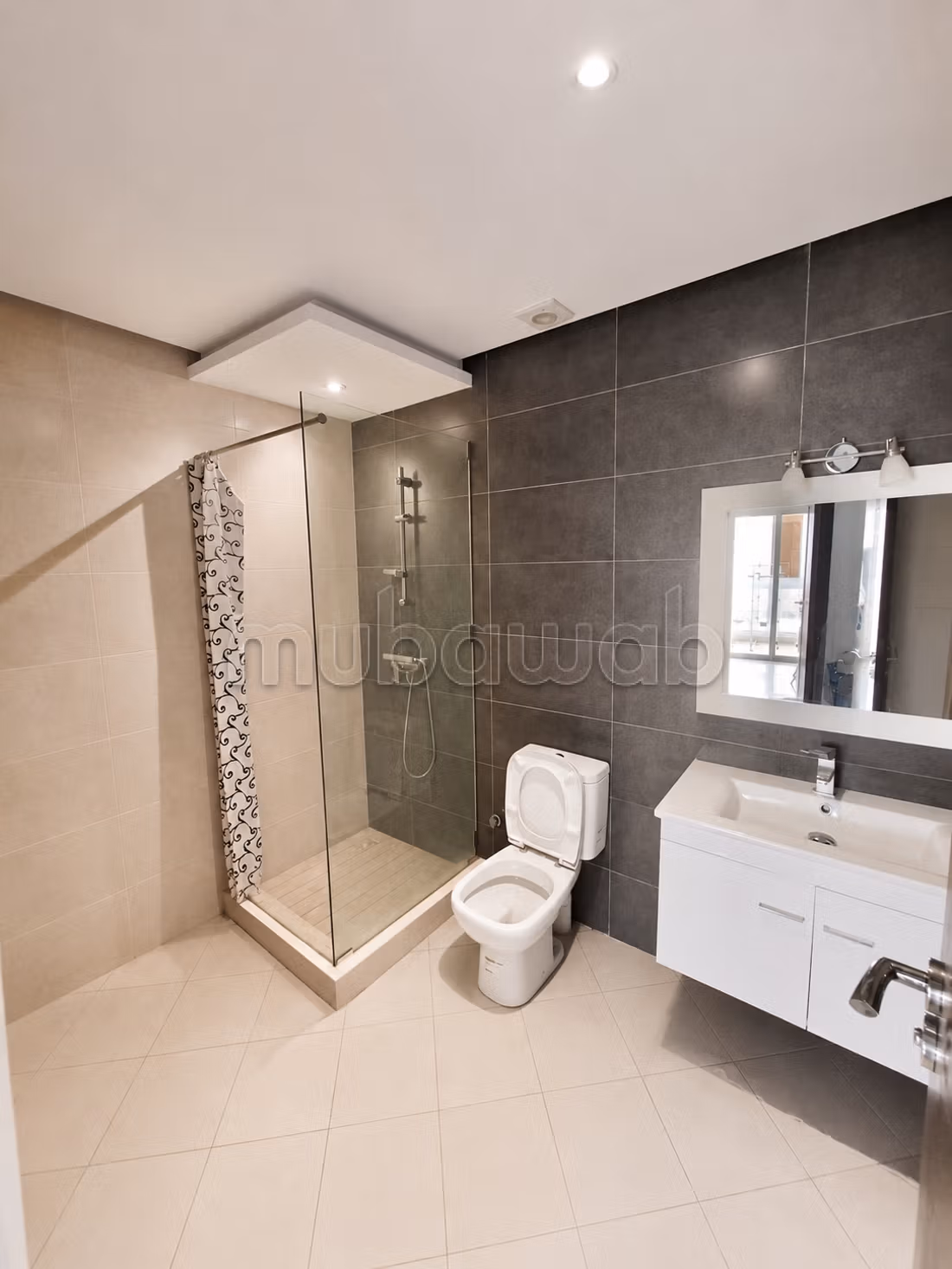 Bel appartement à vendre à Route de Safi à Marrakech Superficie 75 m² résidence avec piscine — 3
