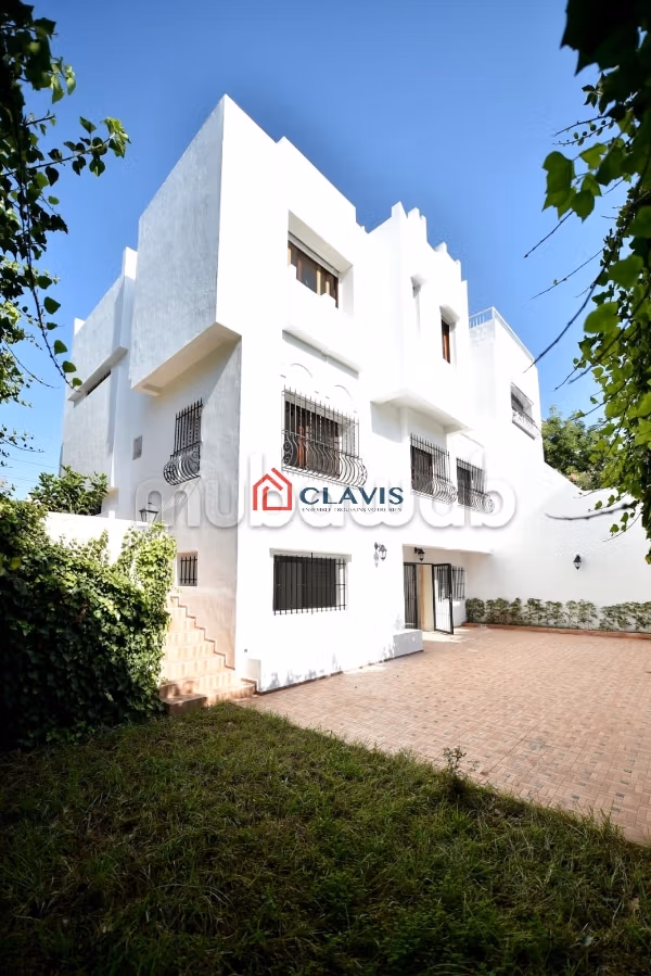 Villa ad uso residenziale o ufficio