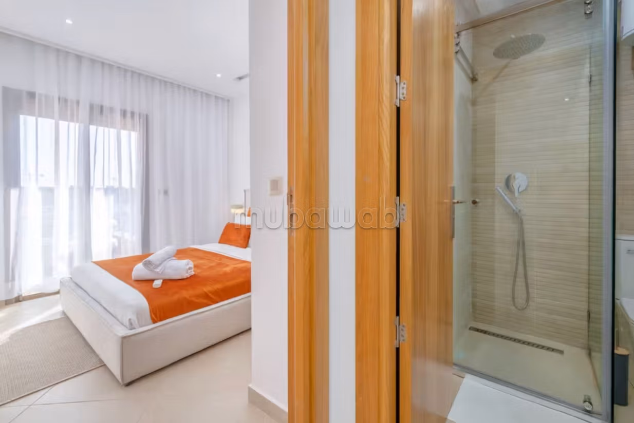 Appartement à l'achat à Guéliz.
Superficie 42 m².
Bien meublé — 6