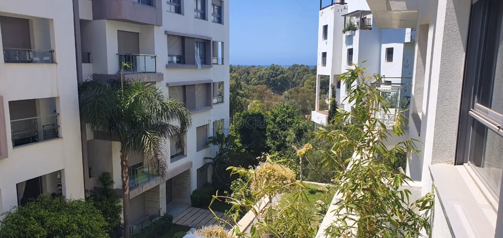 Magnifique appartement à louer — 3