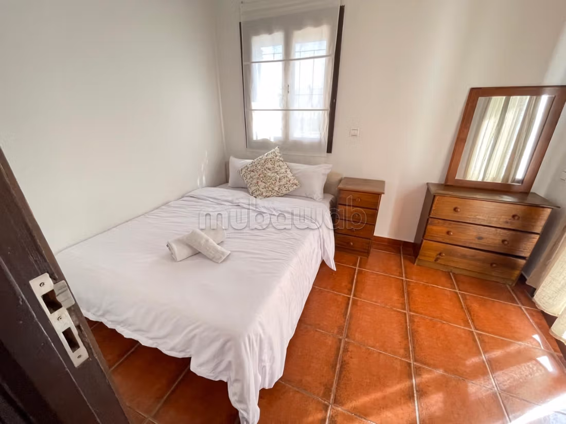 Charming house with swimming pool 300m from the beach