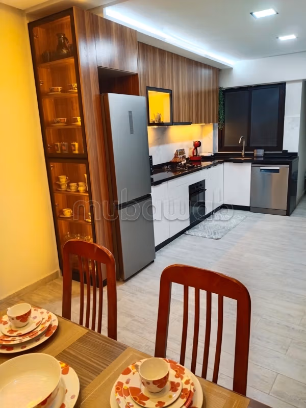 Grand appartement familial à louer – Longue durée