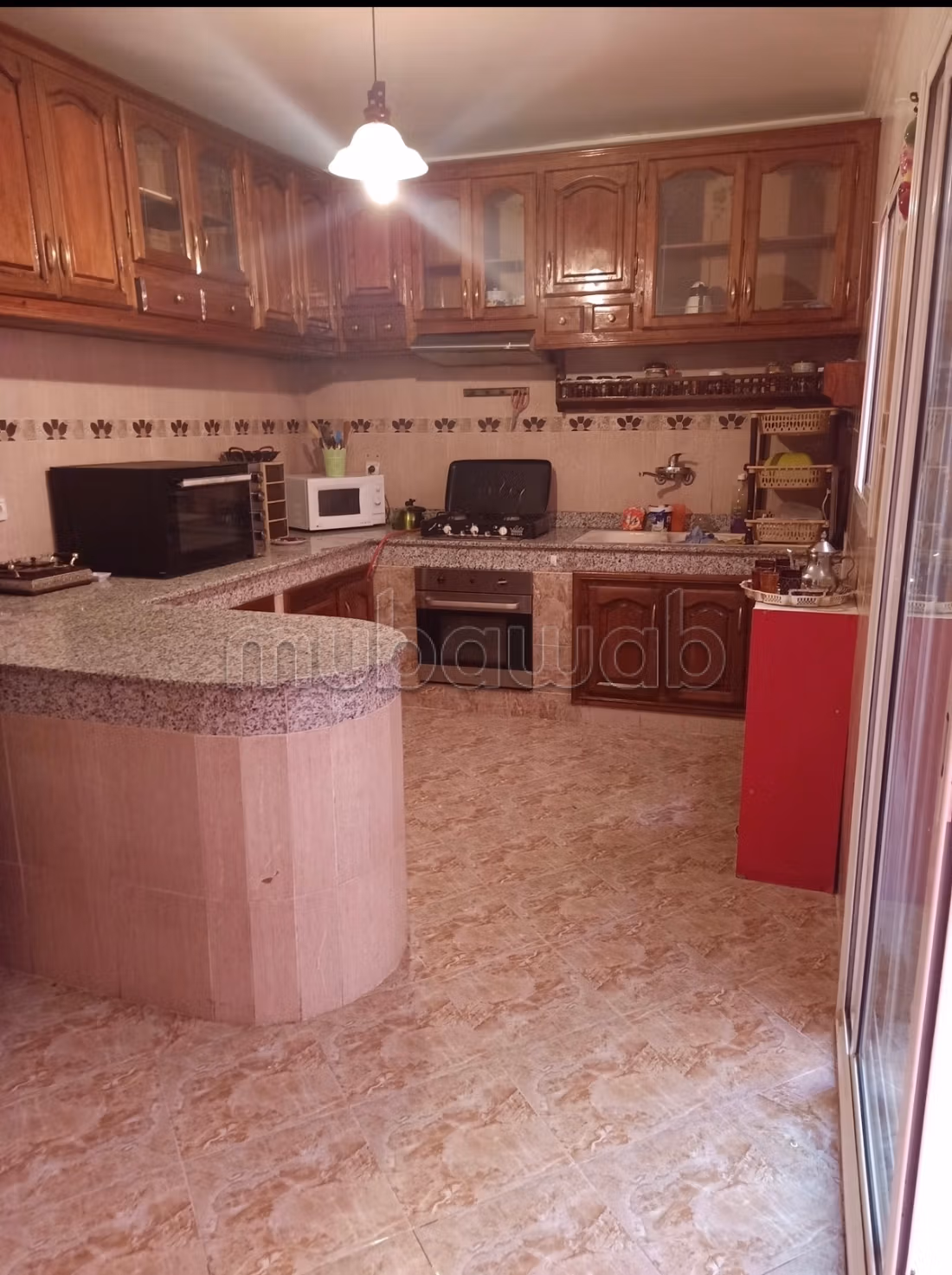 Vente d'un bel appartement à Ain Mezouar. 2 chambres. Belle terrasse et jardin — 2