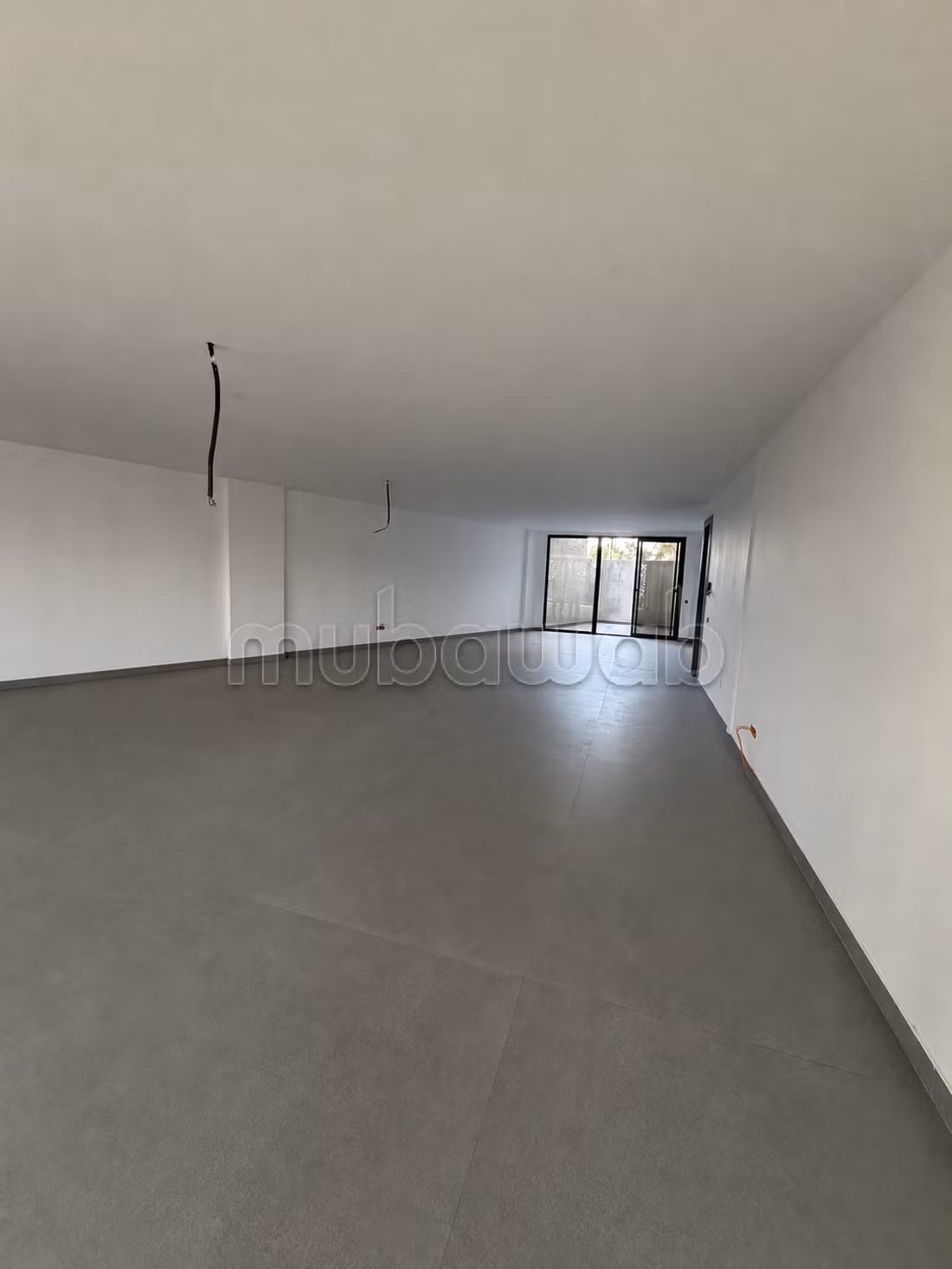 Beautiful offices for rent in Oasis 131 m²