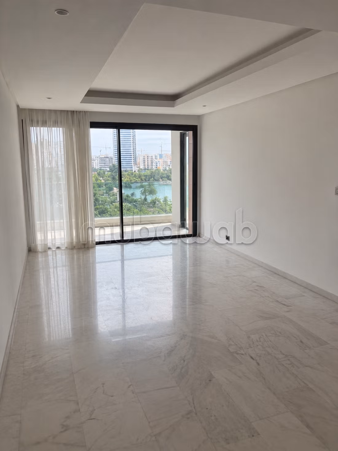 Superbe appartement à louer à CFC