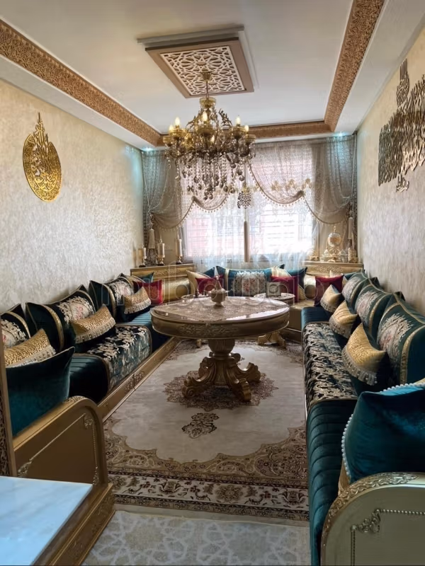 Appartement à louer à Marjane. 
3 pièces confortables. 
Bien meublé