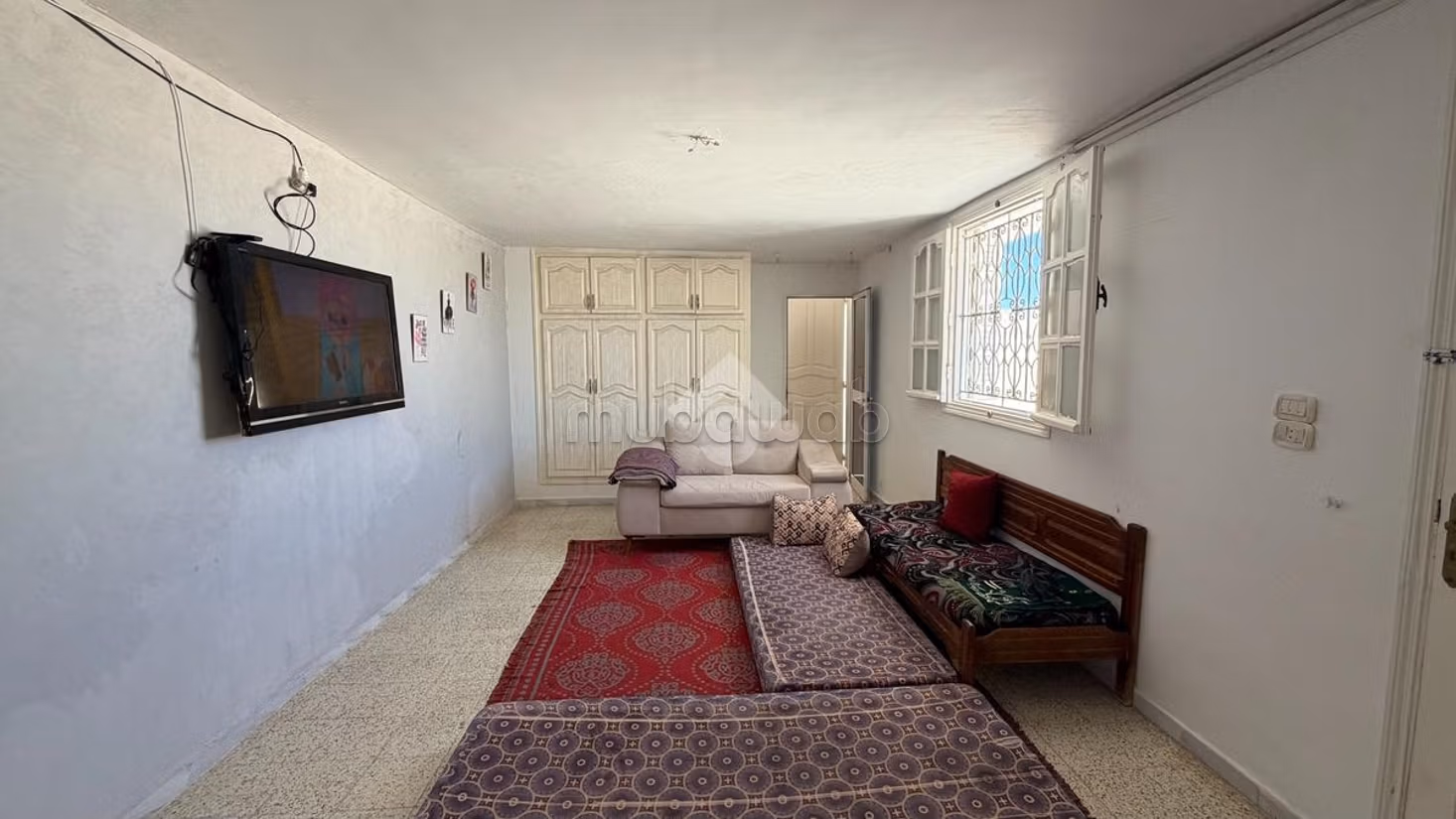 Semi-detached villa for sale