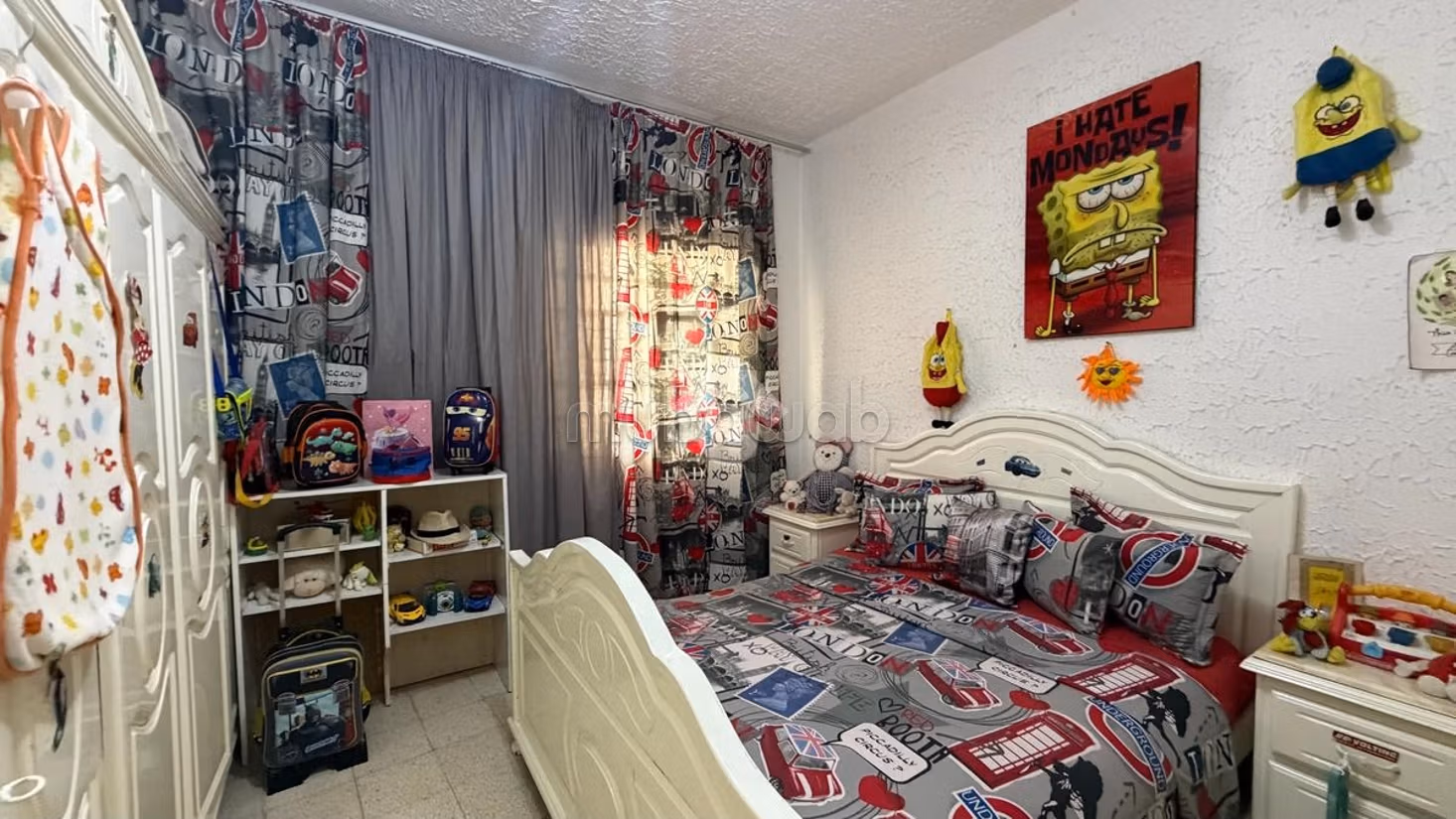 Semi-detached villa for sale
