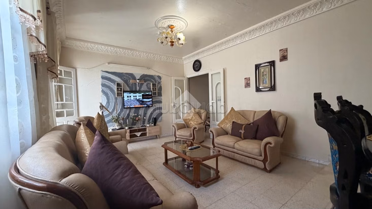 Semi-detached villa for sale