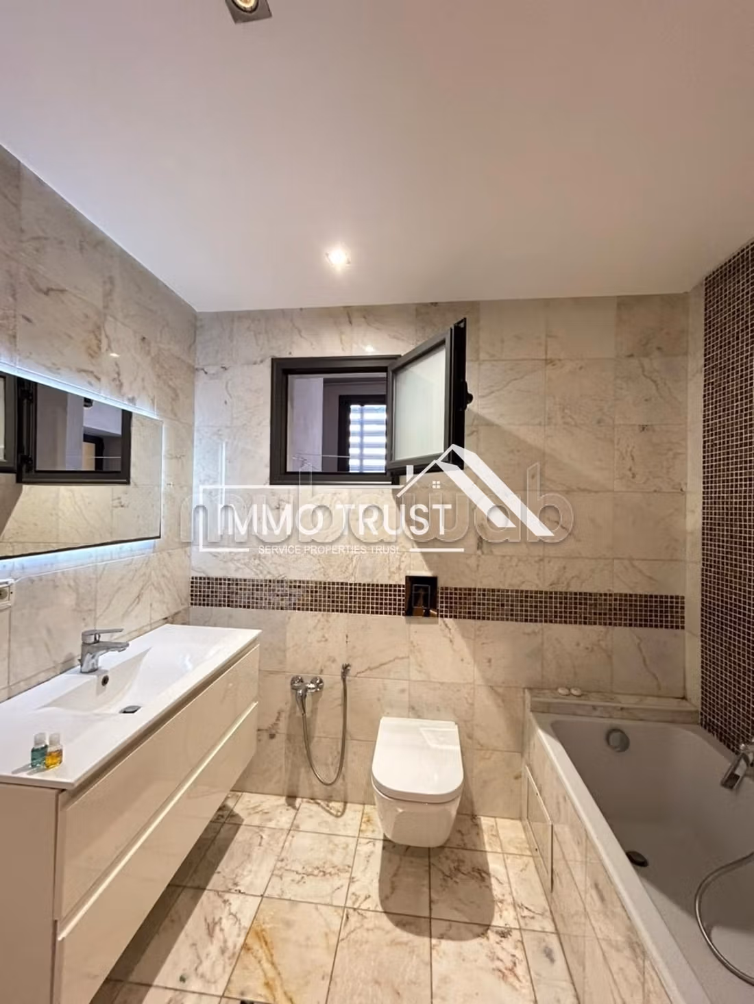 Appartamento S3 con giardino a La Soukra