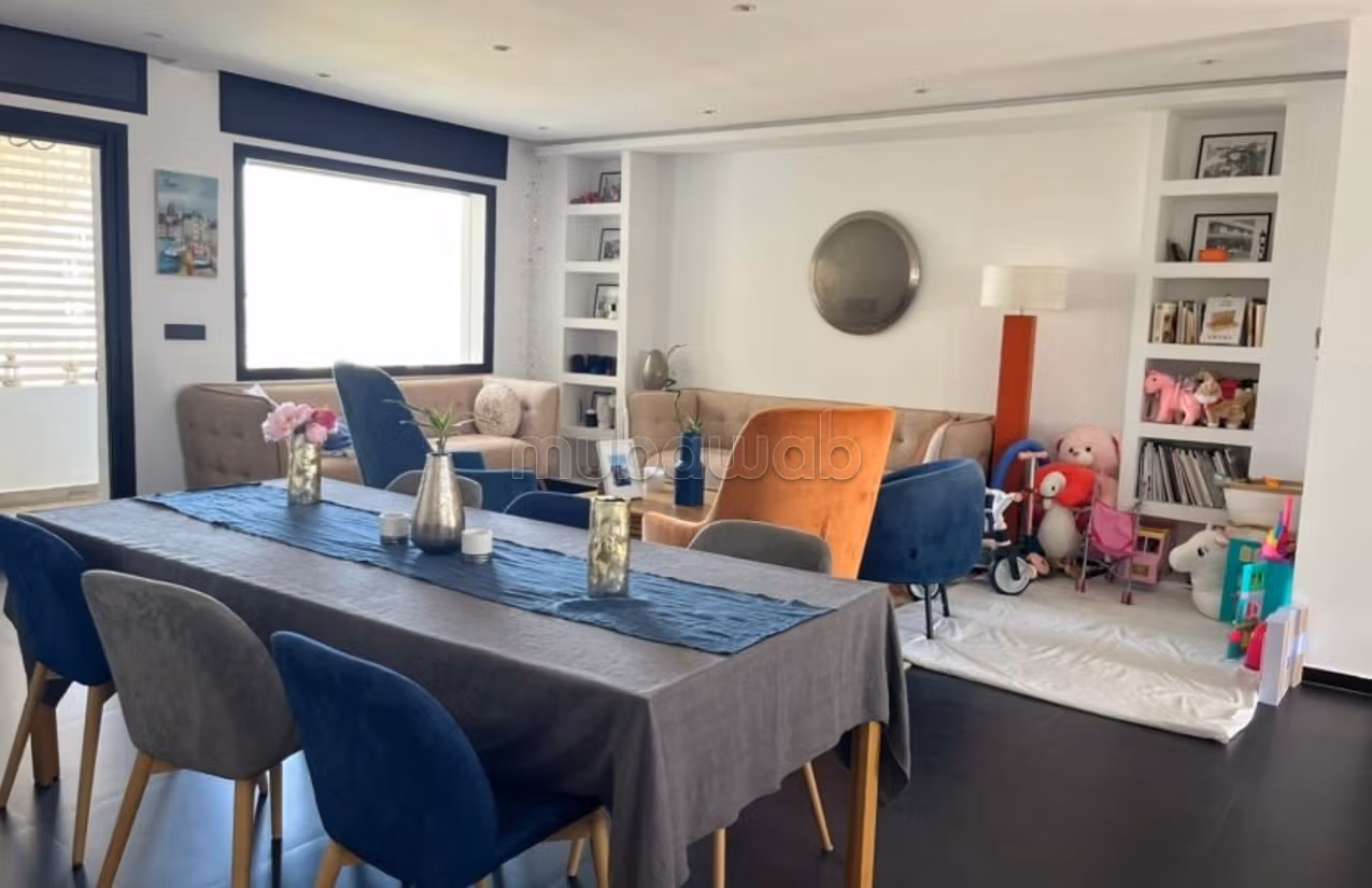 Appartement a vendre avec terrasse et garage
quartier administratif — 2