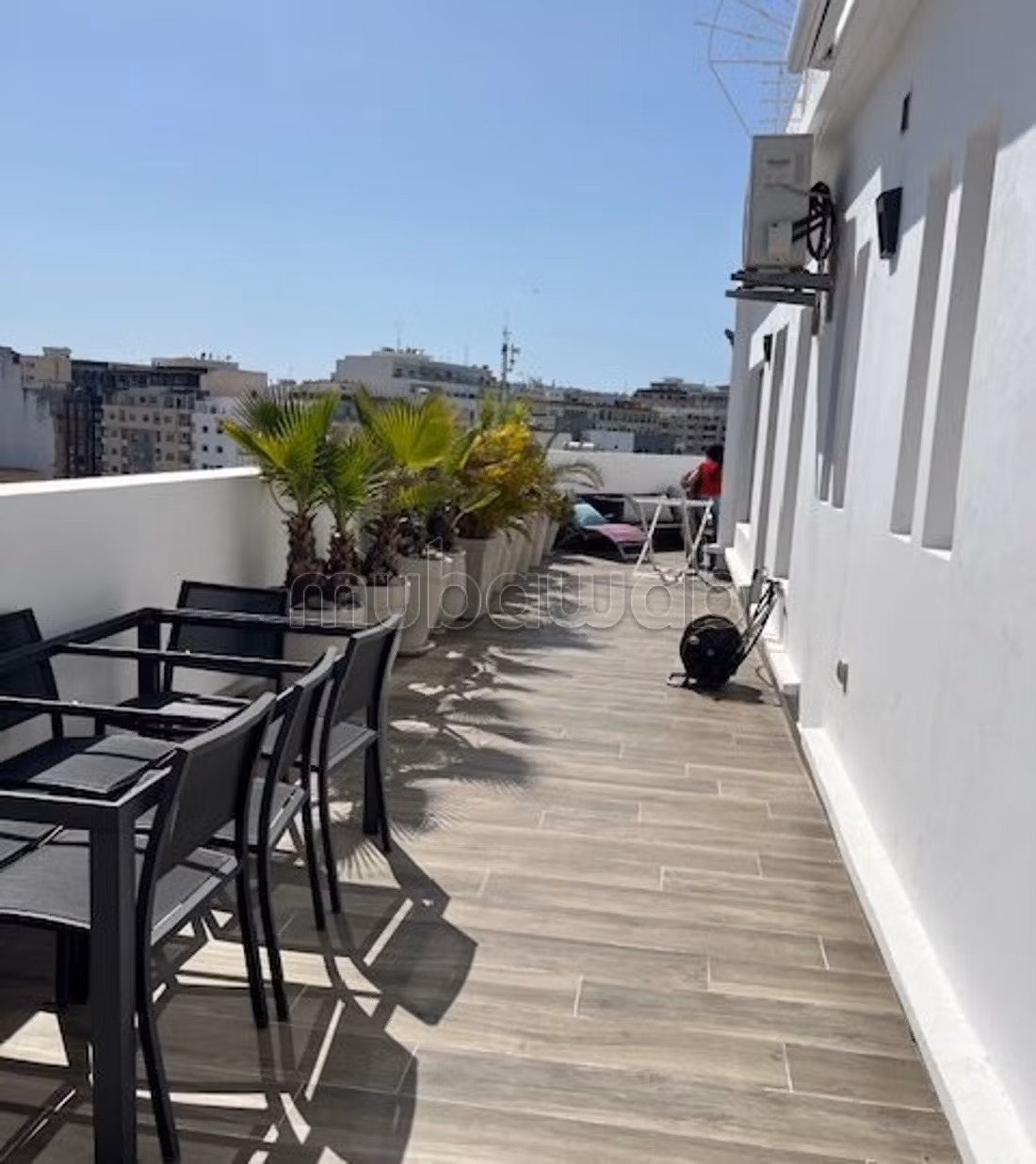 Appartement a vendre avec terrasse et garage
quartier administratif — 3