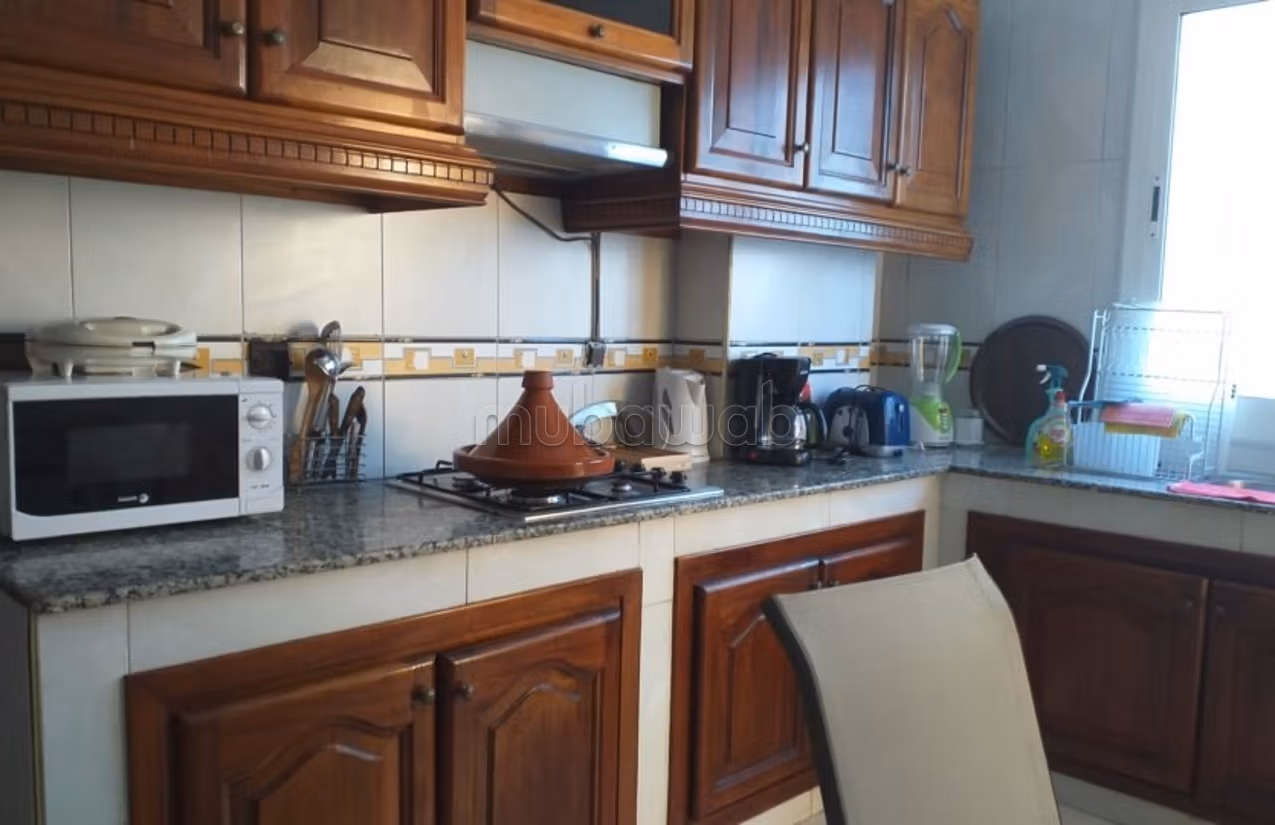 Appartement a louer a tanger avec garage 
situation centre ville — 6