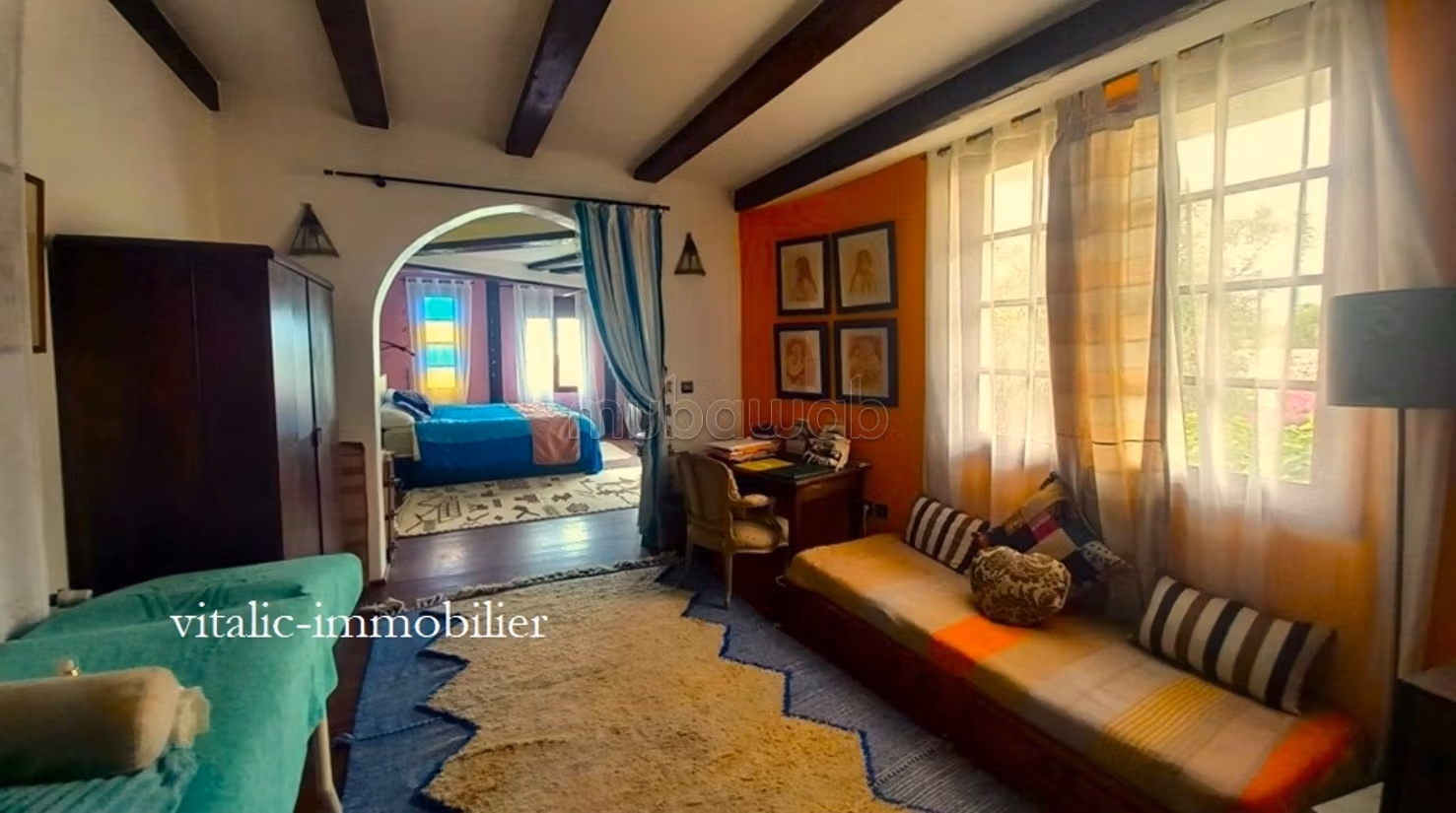 Charming recent villa with pool