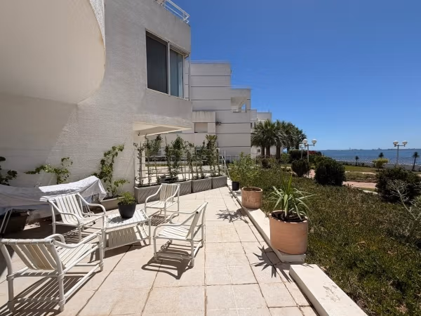 A louer appartement S3 meublé front lac au lac 1
