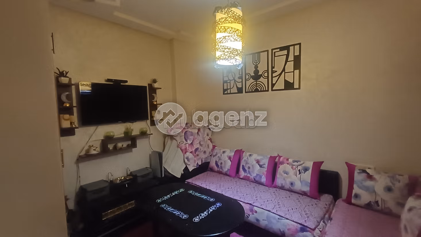 Apartment for sale 75 m², 3 bedrooms El Bassatine Meknès