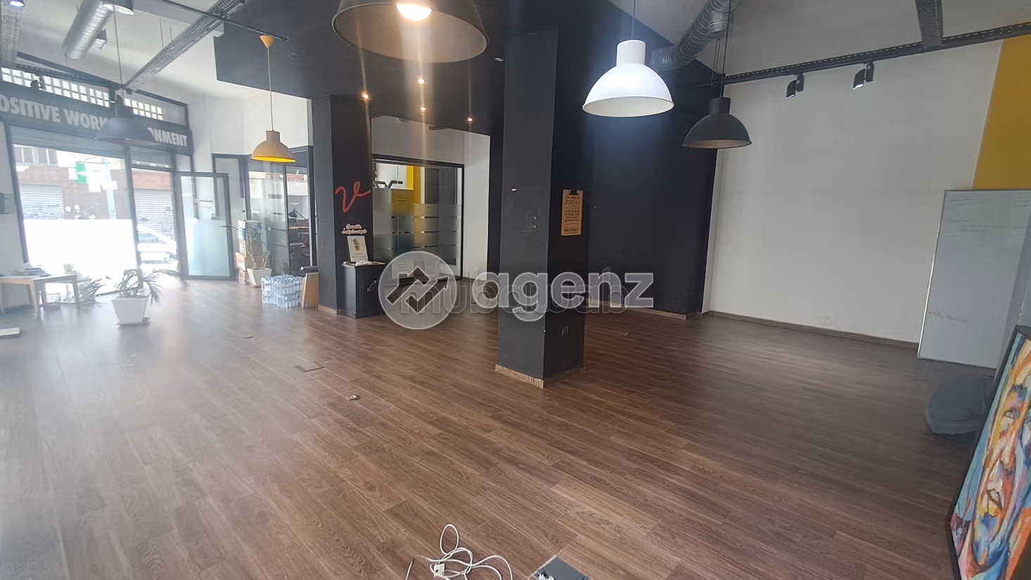 Comercio en alquiler 125 m² Burger Casablanca