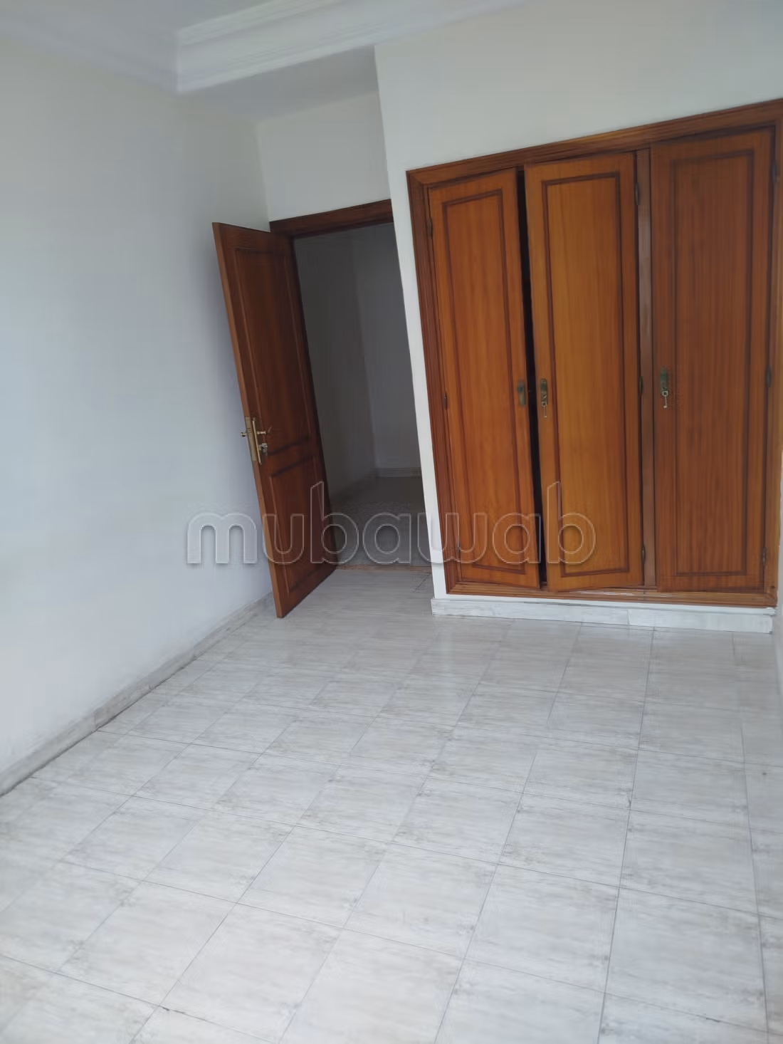 Beautiful offices for rent in Palmier. Total area 82 m². With elevator and terrace