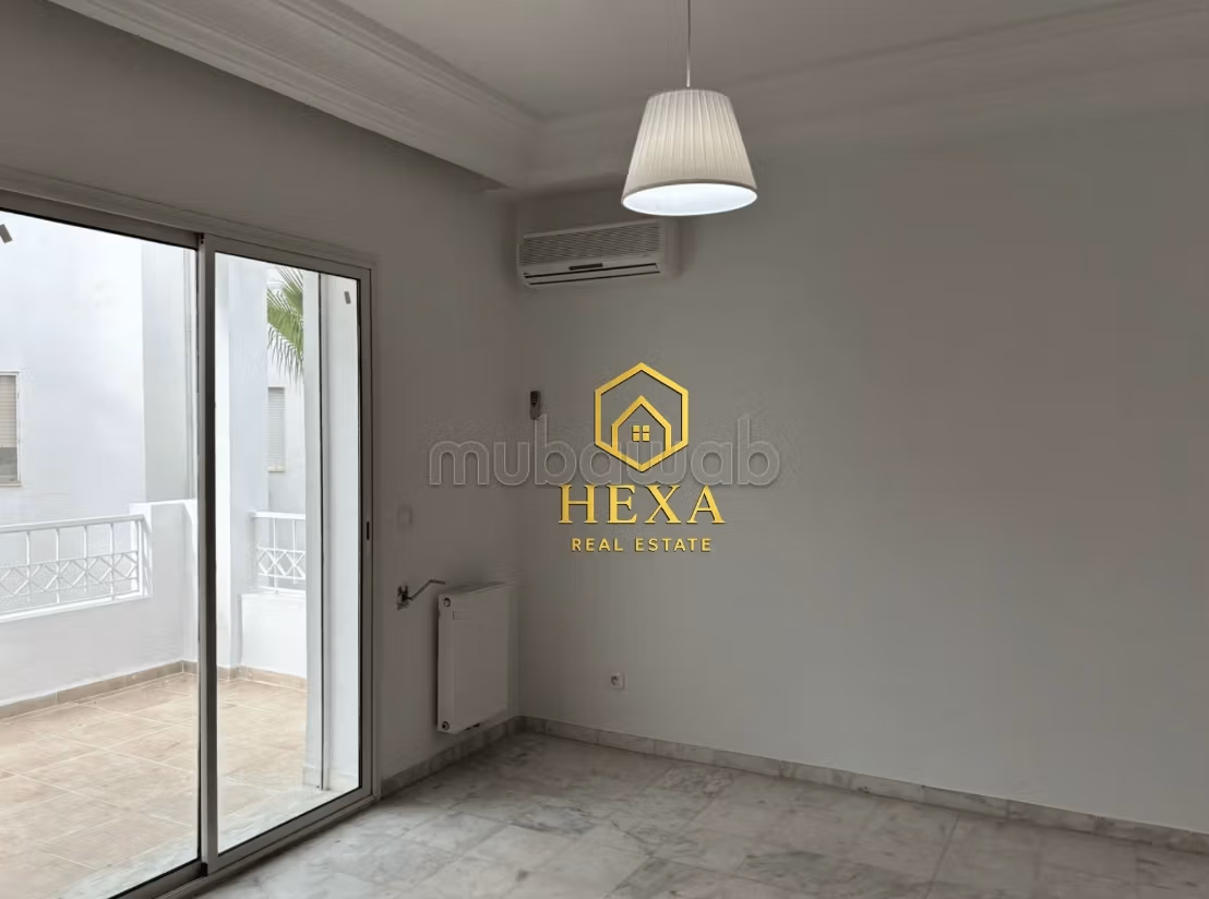 Triplex S5 with garden in Lac2