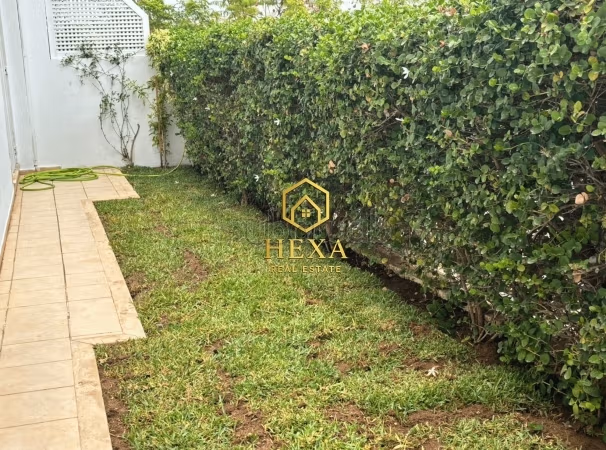 Triplex S5 with garden in Lac2