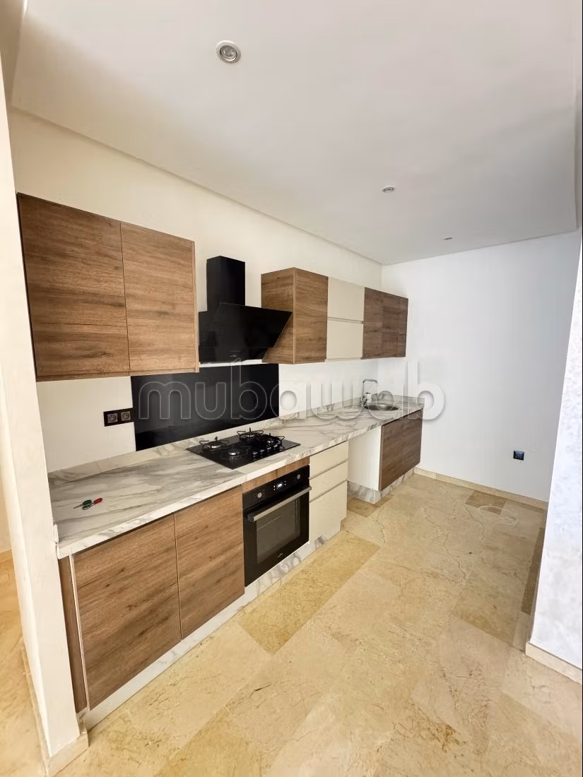 Bel appartement à louer à Victor Hugo — 2