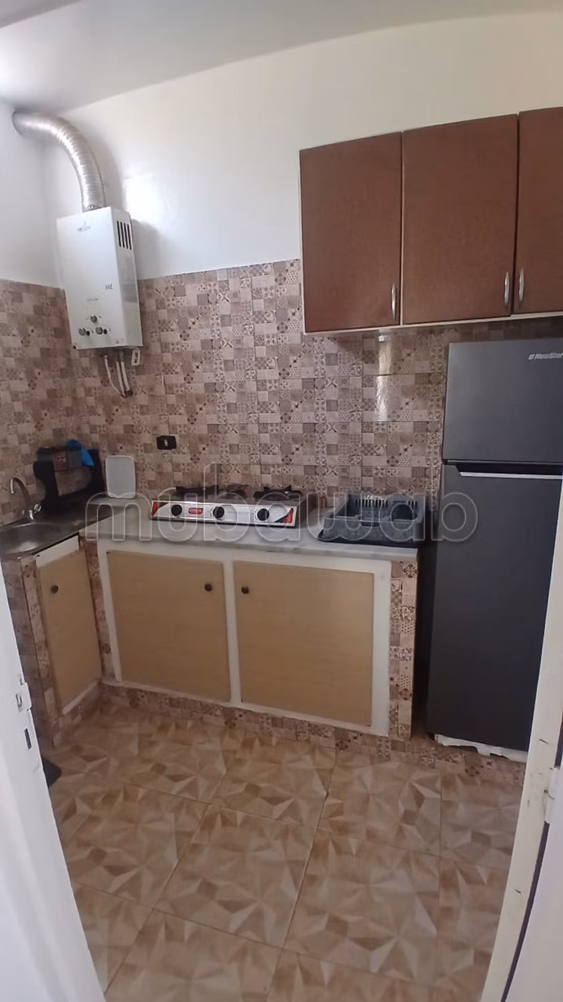 Maison a louer_2chambres, salon, cuisine