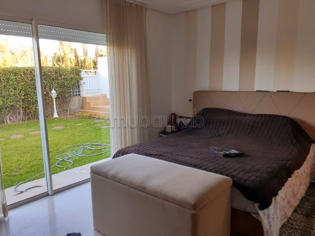 Luxe villa te koop in Basatine El Menzeh