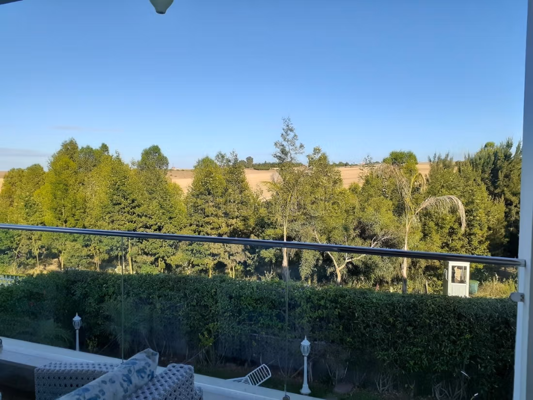 Luxe villa te koop in Basatine El Menzeh