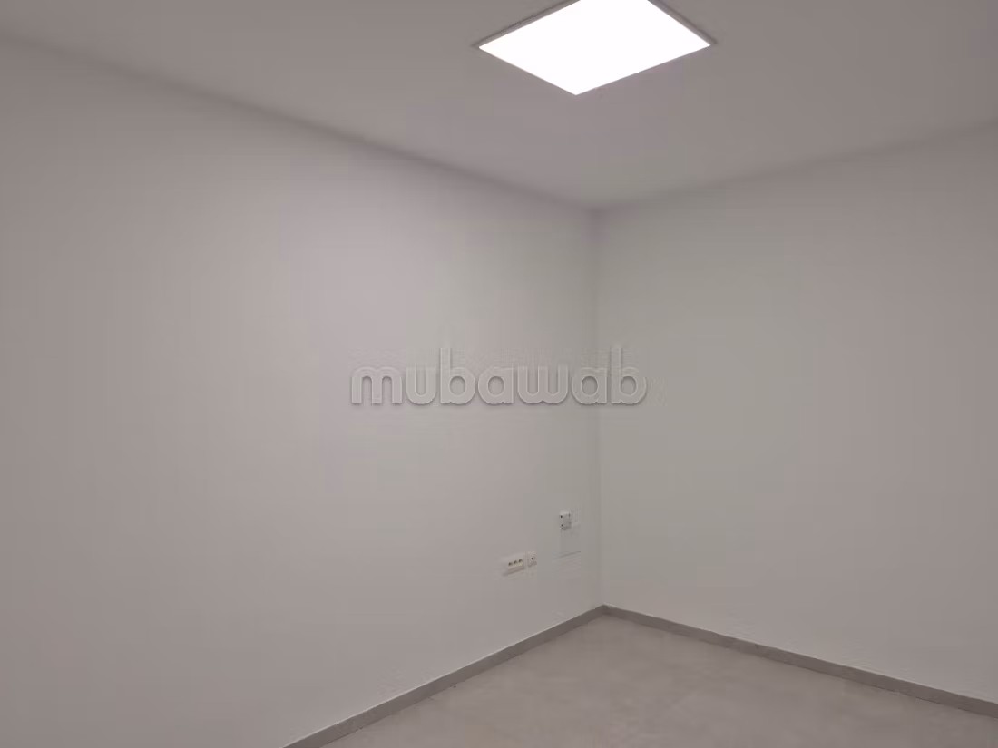 In affitto un ufficio ambulatoriale hall 1 menzah 5