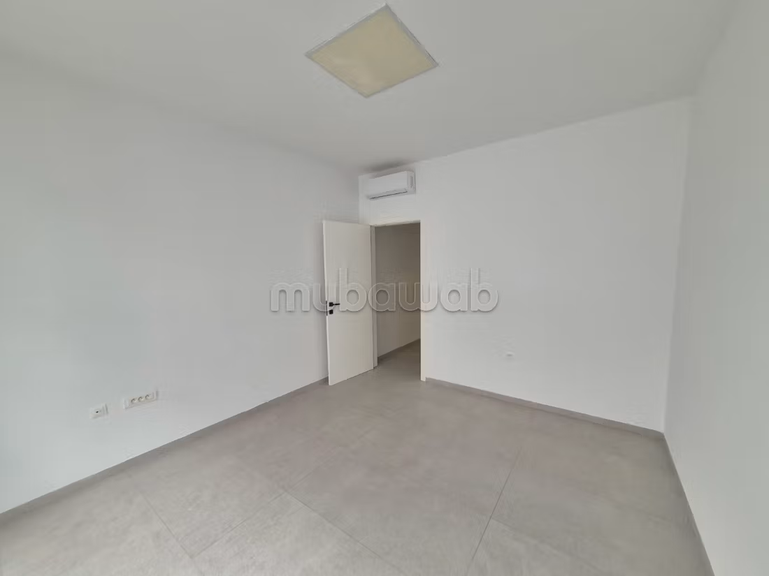 In affitto un ufficio ambulatoriale hall 1 menzah 5