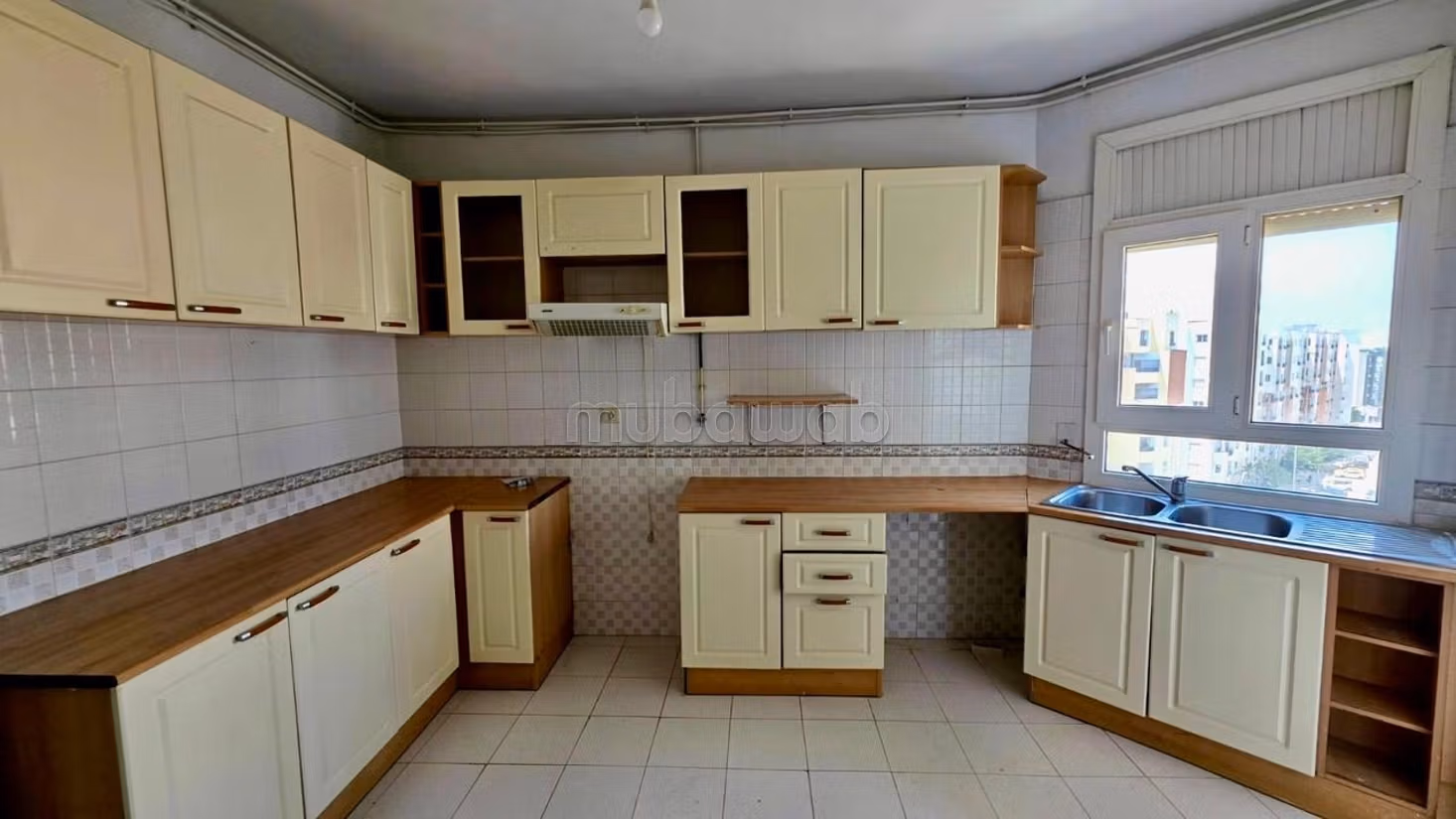 Coup de cœur à cité wahat – magnifique s3 de 140 m²
