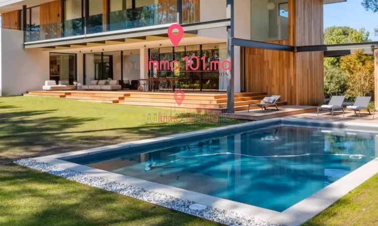 Villa moderne à vendre à l’Orangeraie Souissi