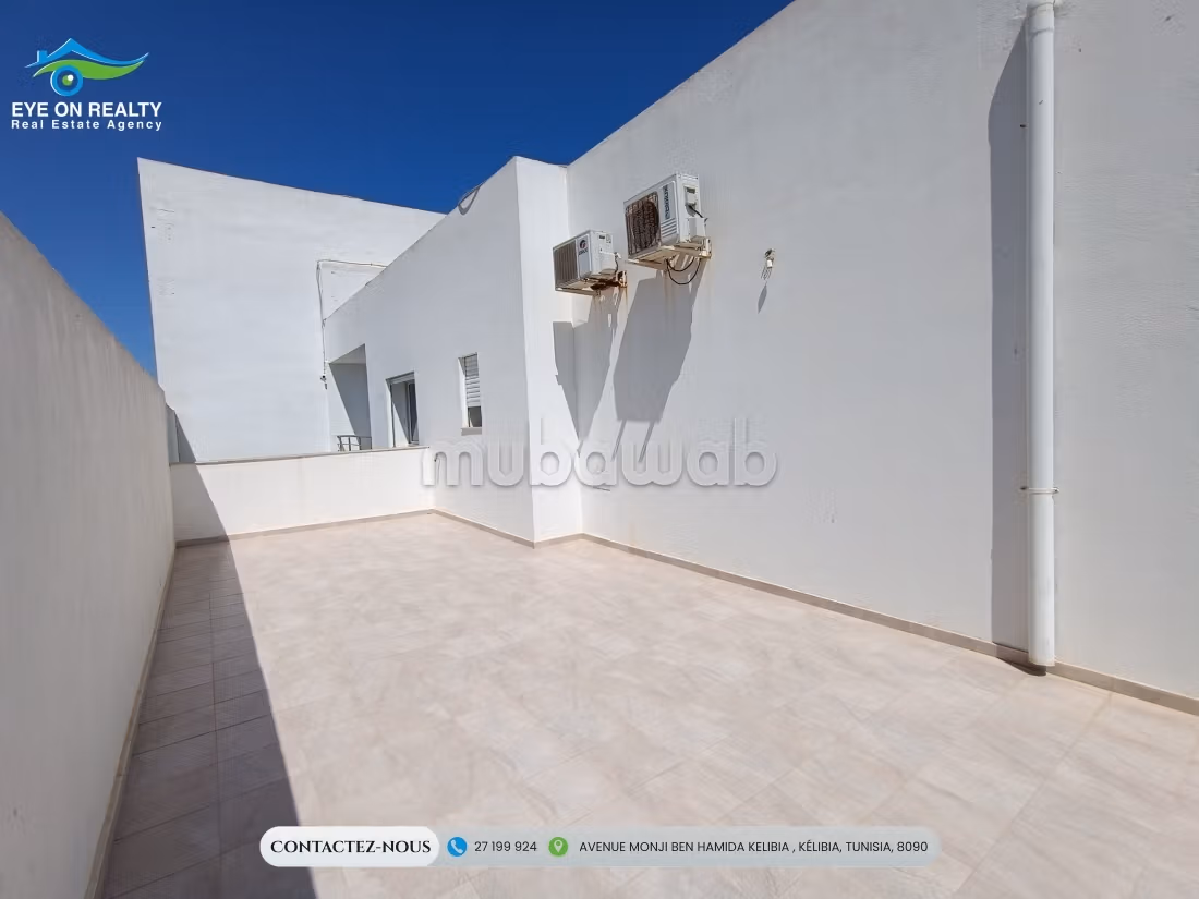 Appartement S4 à Kélibia avec 2 garages