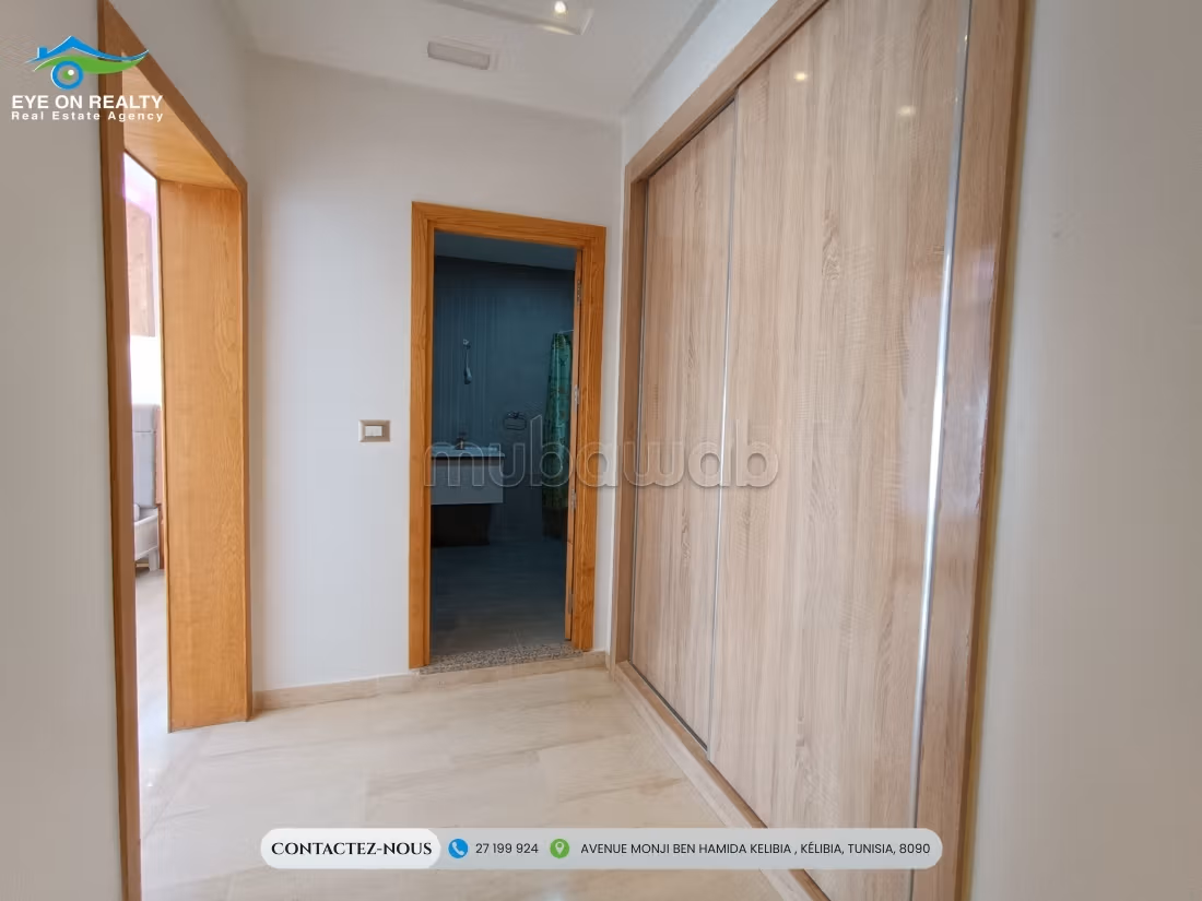 Appartement S4 à Kélibia avec 2 garages