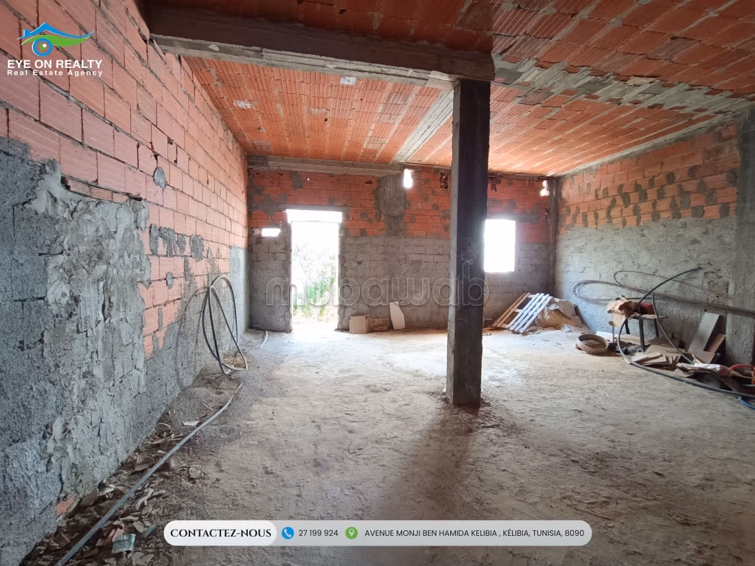 Appartement S4 à Kélibia avec 2 garages