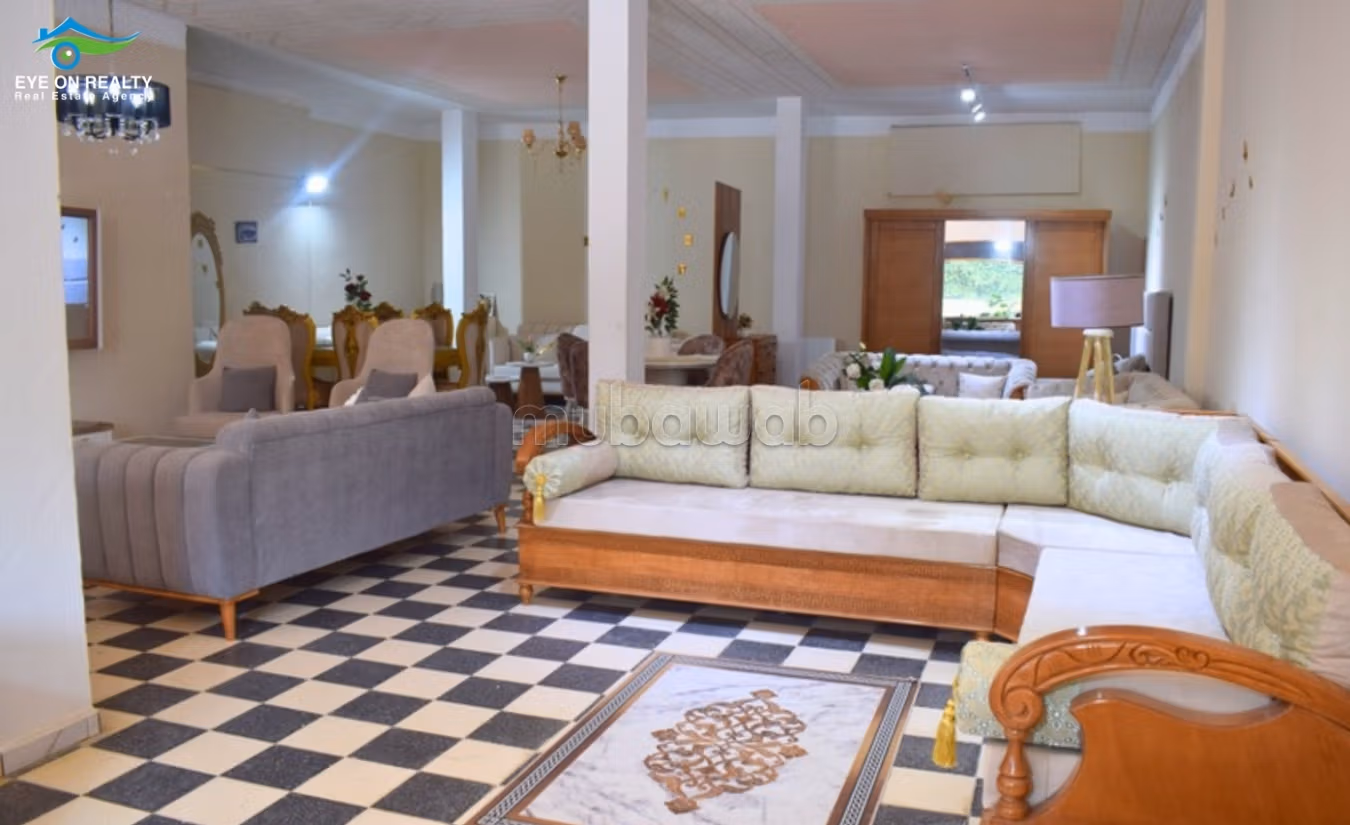 Apartment and Showroom in Kélibia
