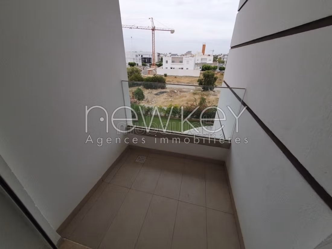 Appartement S2 à vendre à La Soukra