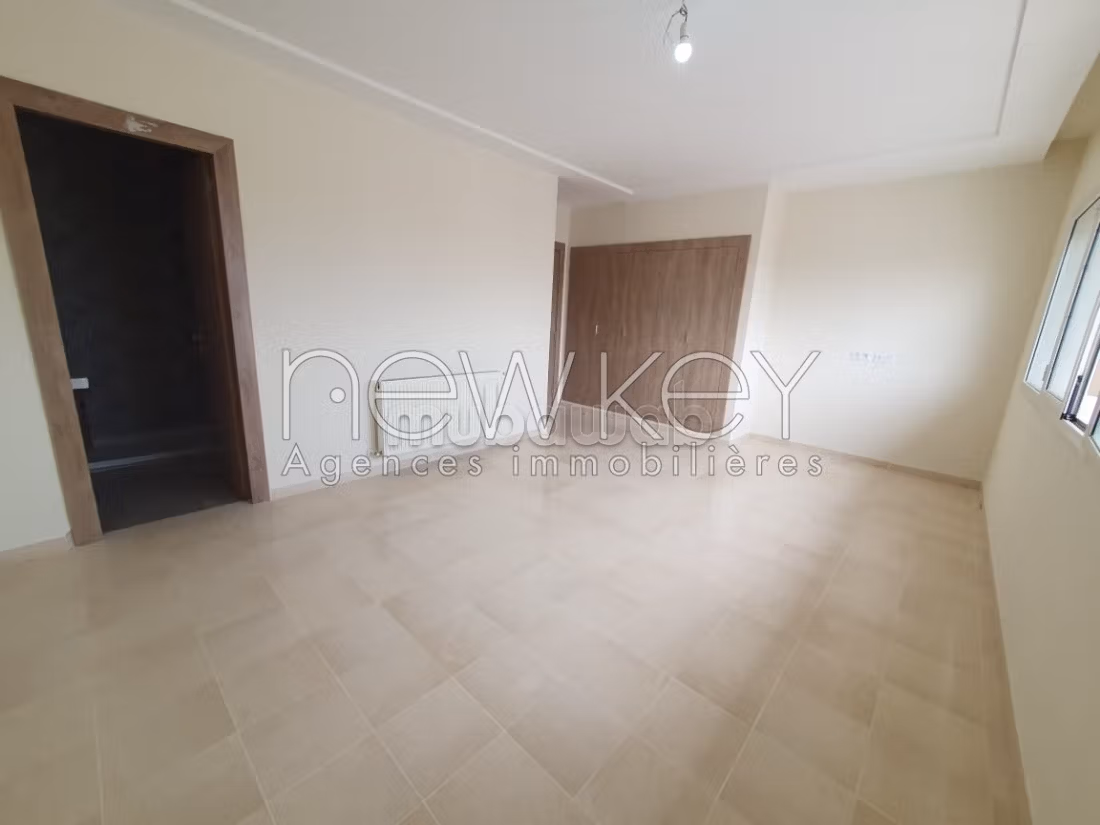 Appartement S2 à vendre à La Soukra