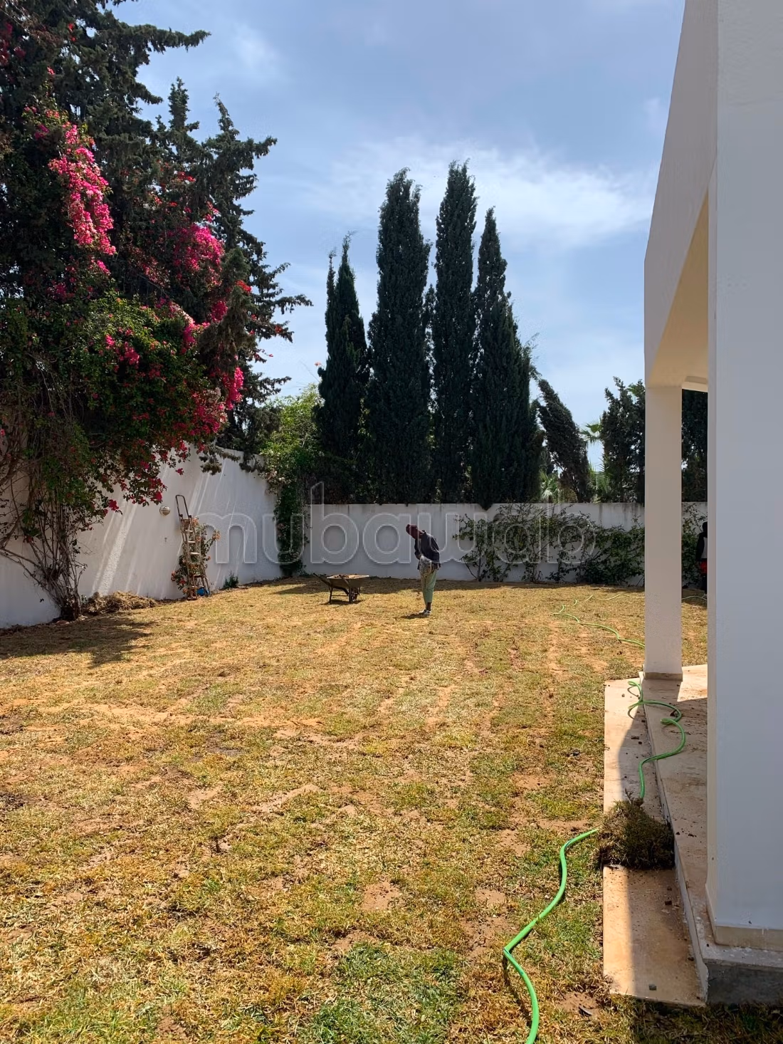 For rent a villa in Soukra