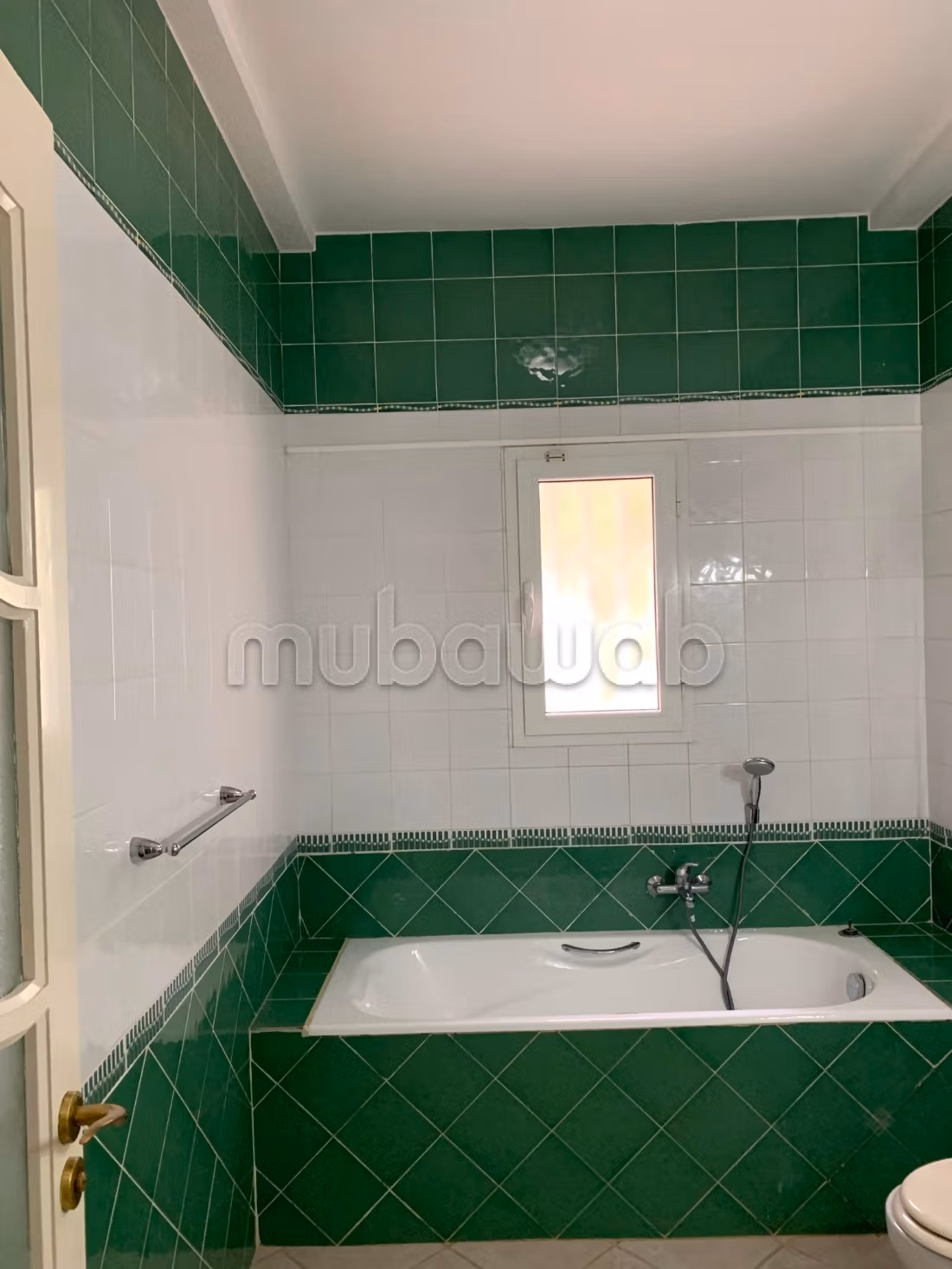 For rent a villa in Soukra